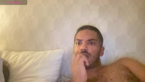 frenchlovers23 online show from November 2025 10:52:01 PM