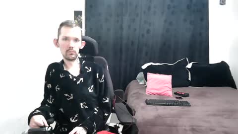 Thomas y Sophia online show from February 2025 08:28:01 AM