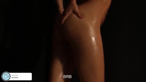 Vale online show from September 2025 01:18:01 AM