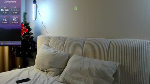 Snapshot of fresh_b1ood chatting on January 2025 08:31:02 PM Alex or Andrzej online show from January 2025 08:31:02 PM