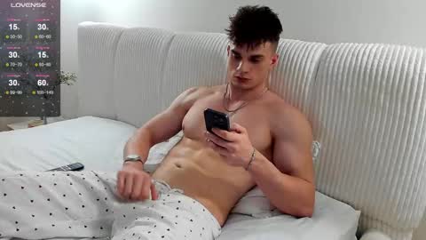 Snapshot of fresh_b1ood chatting on March 2025 08:25:01 PM Alex or Andrzej online show from March 2025 08:25:01 PM