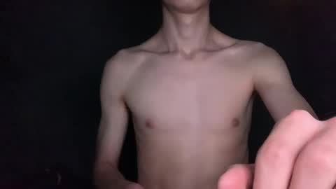 Snapshot of freshandready2007 chatting on October 2025 12:39:02 AM edward online show from October 2025 12:39:02 AM