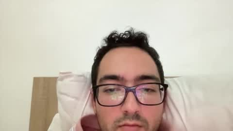 freshman  imonyou98 online show from November 2025 03:12:01 PM