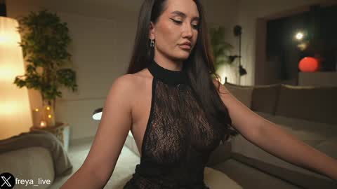 Freya online show from February 2026 05:44:02 PM