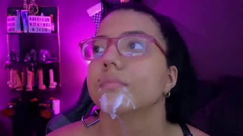     online show from December 2024 02:27:02 AM