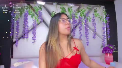 Snapshot of freya_miller_ chatting on March 2026 03:12:01 AM Freya online show from March 2026 03:12:01 AM