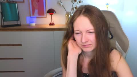 Snapshot of freya_nilsson chatting on December 2024 04:20:01 PM Freya online show from December 2024 04:20:01 PM