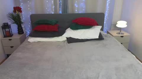 Snapshot of freya_nilsson chatting on February 2025 03:53:01 PM Freya online show from February 2025 03:53:01 PM