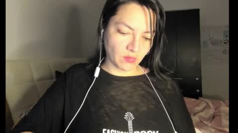 Snapshot of freya_shaik_ chatting on March 2026 03:14:01 AM freya_shaik_ online show from March 2026 03:14:01 AM