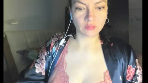 Snapshot of freya_shaik_ chatting on March 2026 08:19:01 AM freya_shaik_ online show from March 2026 08:19:01 AM