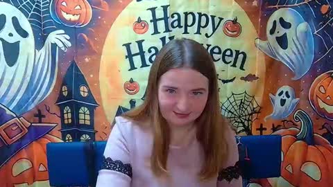 Snapshot of freyadak chatting on October 2025 07:14:02 PM FreyaDak online show from October 2025 07:14:02 PM