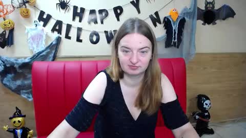 Snapshot of freyadak chatting on November 2025 06:05:01 AM FreyaDak online show from November 2025 06:05:01 AM