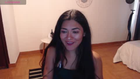 Snapshot of freyarouge chatting on April 2026 03:49:01 PM freyarouge online show from April 2026 03:49:01 PM