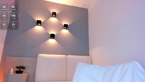 Snapshot of freyazimmerman_ chatting on October 2025 10:05:02 AM Pau. online show from October 2025 10:05:02 AM