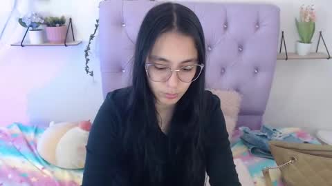 Snapshot of freyja_01 chatting on September 2025 09:48:02 PM Freyja online show from September 2025 09:48:02 PM