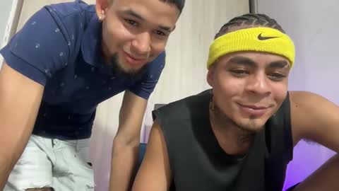 Snapshot of freyva_ chatting on April 2026 05:40:01 AM freyva_ online show from April 2026 05:40:01 AM