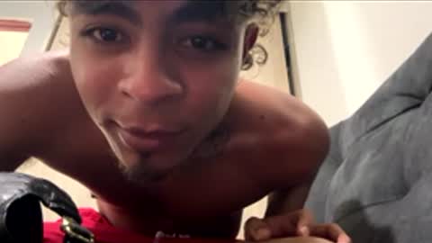 Snapshot of freyva_ chatting on April 2026 05:54:02 AM freyva_ online show from April 2026 05:54:02 AM