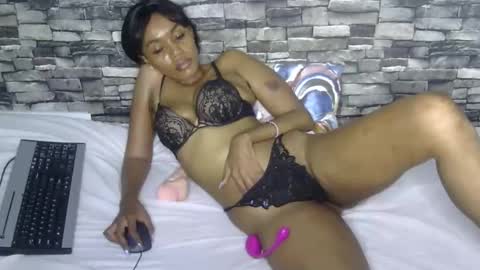 Frian online show from November 2025 01:27:01 AM