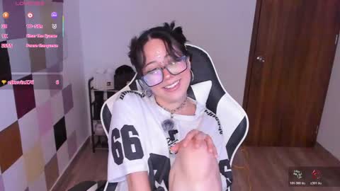Snapshot of frida_lassi_ chatting on April 2026 09:39:01 PM frida_lassi_ online show from April 2026 09:39:01 PM