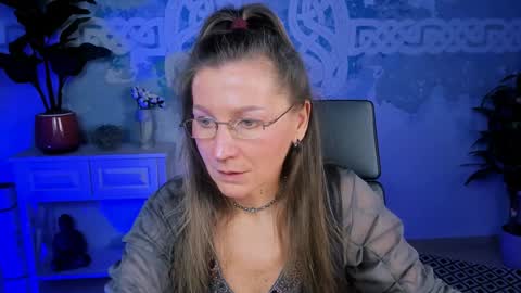 Frida Tander online show from February 2025 09:11:01 AM