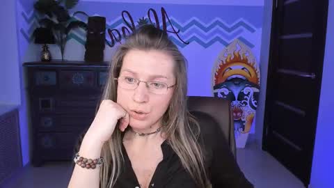 Frida Tander online show from March 2025 07:09:02 PM