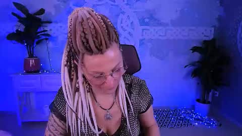 Snapshot of fridatander chatting on March 2026 07:14:02 AM Frida Tander online show from March 2026 07:14:02 AM