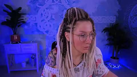 Snapshot of fridatander chatting on March 2026 05:18:01 AM Frida Tander online show from March 2026 05:18:01 AM