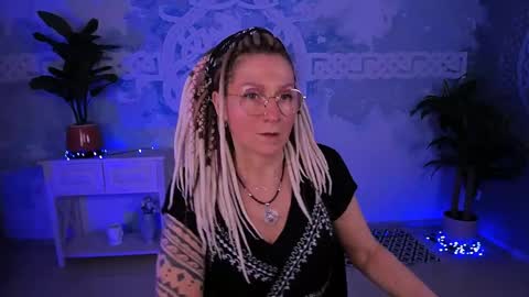 Snapshot of fridatander chatting on March 2026 05:52:01 AM Frida Tander online show from March 2026 05:52:01 AM