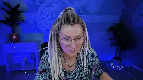 Snapshot of fridatander chatting on April 2026 05:22:01 AM Frida Tander online show from April 2026 05:22:01 AM