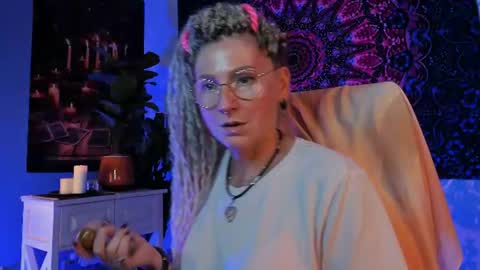 Frida Tander online show from June 2026 06:23:02 AM