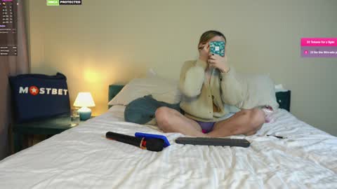 friendsurdreams online show from December 2024 09:04:02 PM