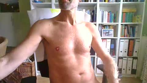 Snapshot of frisco69 chatting on March 2026 12:08:01 PM frisco69 online show from March 2026 12:08:01 PM