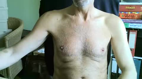 Snapshot of frisco69 chatting on August 2026 07:40:01 AM frisco69 online show from August 2026 07:40:01 AM