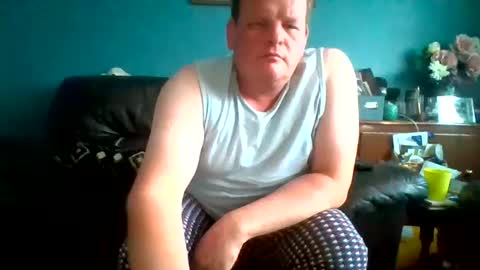 Snapshot of fritzboy290 chatting on July 2026 07:29:02 PM Tom online show from July 2026 07:29:02 PM
