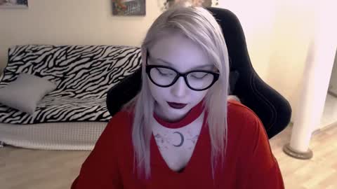 Lilith online show from December 2024 10:18:01 AM