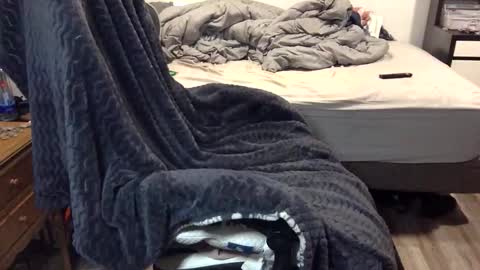 froski666 online show from December 2025 02:51:01 AM