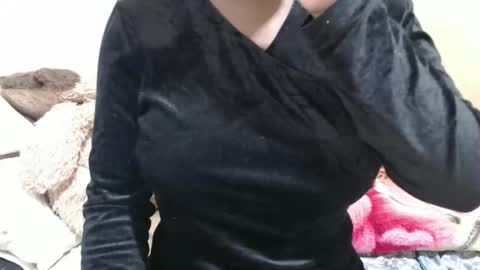 fruity28 online show from October 2025 09:48:01 AM