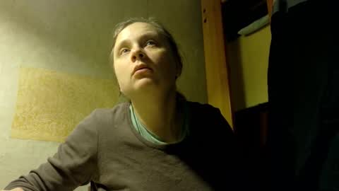 Snapshot of frumcake chatting on March 2026 09:32:01 PM FrumCake online show from March 2026 09:32:01 PM