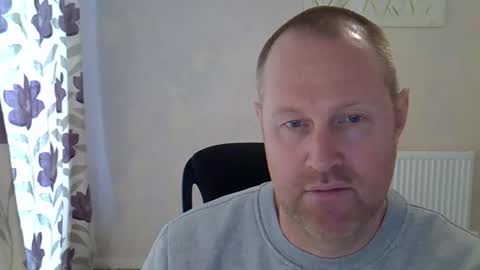 Snapshot of fuck_buddy_uk chatting on April 2026 08:24:01 AM Fuck Buddy UK online show from April 2026 08:24:01 AM