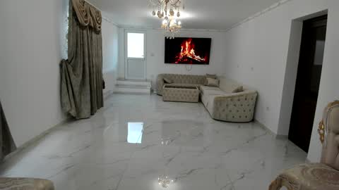 Angelique online show from January 2025 11:35:01 AM