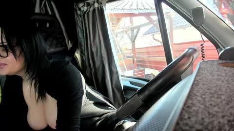 Angelique online show from January 2025 11:51:02 AM