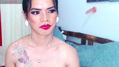 Snapshot of fuckablekimmy chatting on February 2025 07:45:02 AM Mistress MargA online show from February 2025 07:45:02 AM