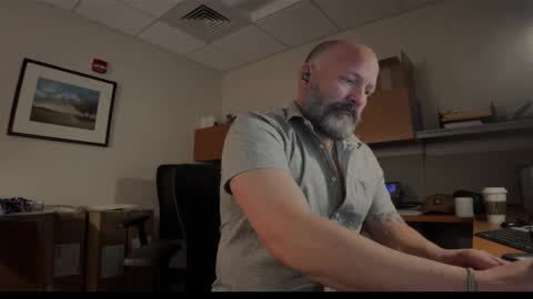 Snapshot of fuckadilf chatting on March 2025 04:22:01 PM fuckadilf online show from March 2025 04:22:01 PM