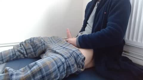 fuckbeatb online show from December 2025 11:52:01 AM