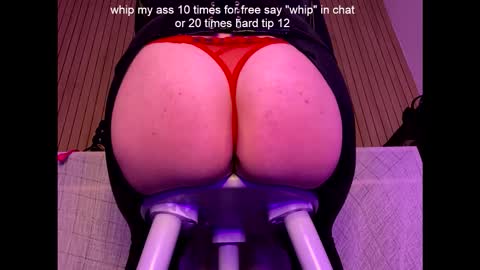 Snapshot of fuckboii234 chatting on November 2025 12:22:01 PM Fboii online show from November 2025 12:22:01 PM