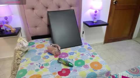 Snapshot of fuckedass4u chatting on March 2025 02:03:01 AM FuckedASS4U online show from March 2025 02:03:01 AM