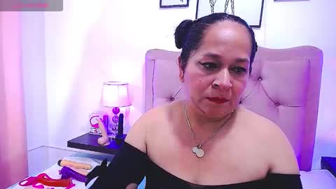 Snapshot of fuckedass4u chatting on September 2025 09:48:02 PM FuckedASS4U online show from September 2025 09:48:02 PM