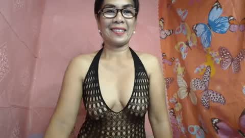 Snapshot of fuckinghairy49 chatting on December 2024 06:24:02 AM mariposa online show from December 2024 06:24:02 AM