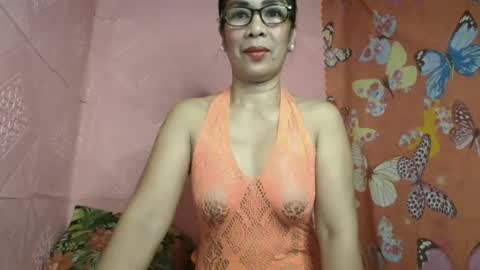 Snapshot of fuckinghairy49 chatting on October 2025 04:07:01 PM mariposa online show from October 2025 04:07:01 PM