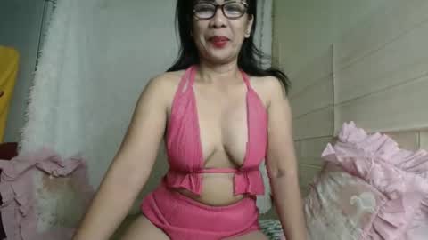 Snapshot of fuckinghairy49 chatting on April 2026 05:08:02 PM mariposa online show from April 2026 05:08:02 PM